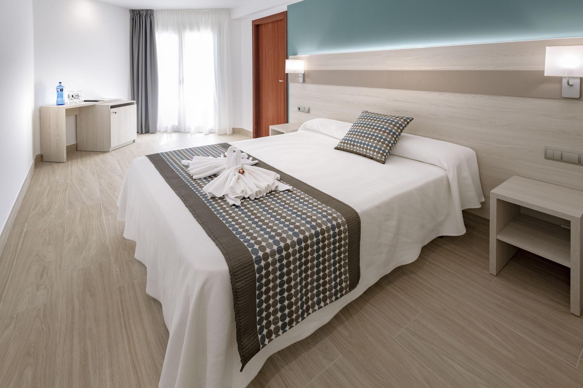 4R Miramar Calafell 호텔 외부 사진