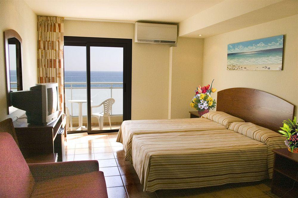 4R Miramar Calafell 호텔 외부 사진