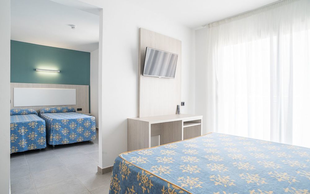 4R Miramar Calafell 호텔 외부 사진